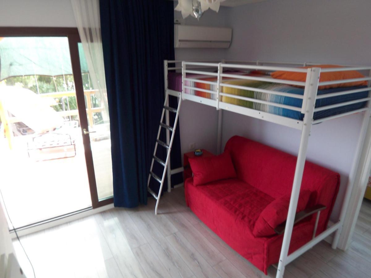 Izmir Tatil Evi Beach Resort Seferihisar Urkmez Ngoại thất bức ảnh